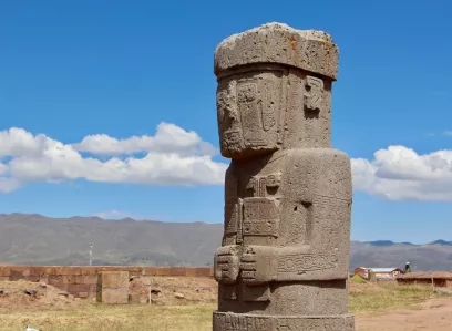 Day tour Tiwanaku with private english speaking guide